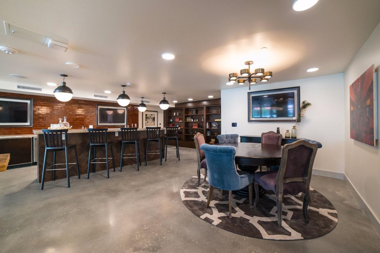 Downtown Venus Apartment